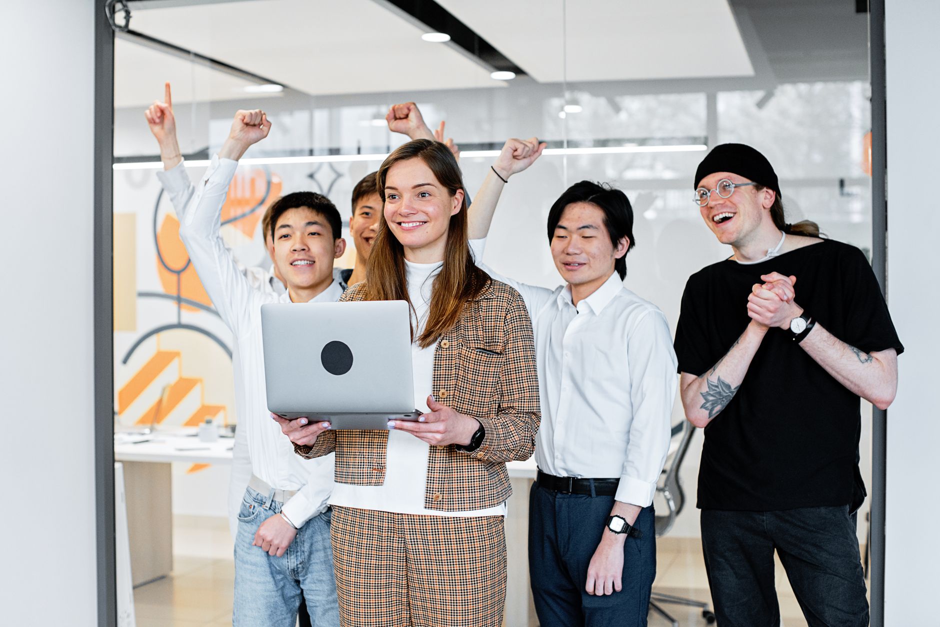 How Centoffer's Reward Programme Helps Top Engineers Earn 2× More
